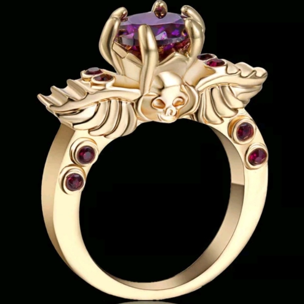 Womens skull ring